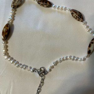 Freshwater pearl with wooden beads necklace/chain